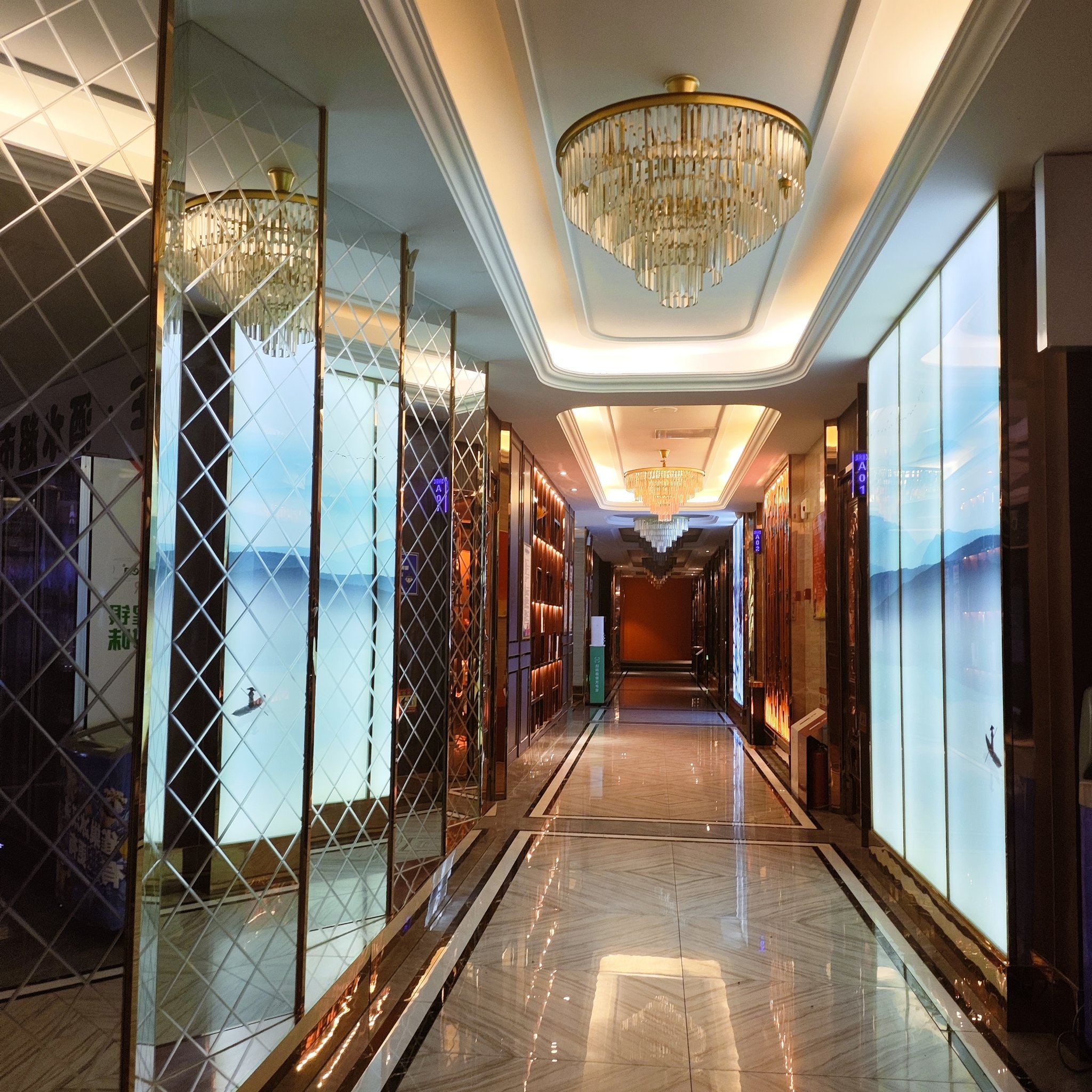 攀枝花中低端商务KTV【15字】-仁和区ktv预定